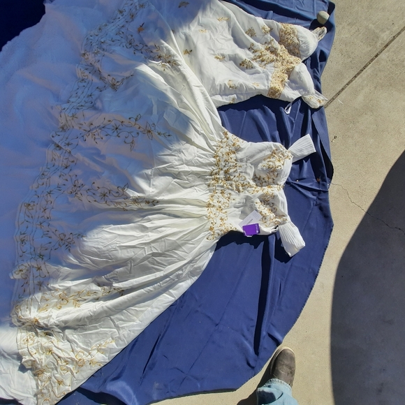 4 wedding dresses all tags new for $150 - Picture 7 of 16